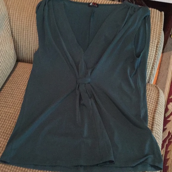 Jules & Leopold green top - Picture 1 of 3